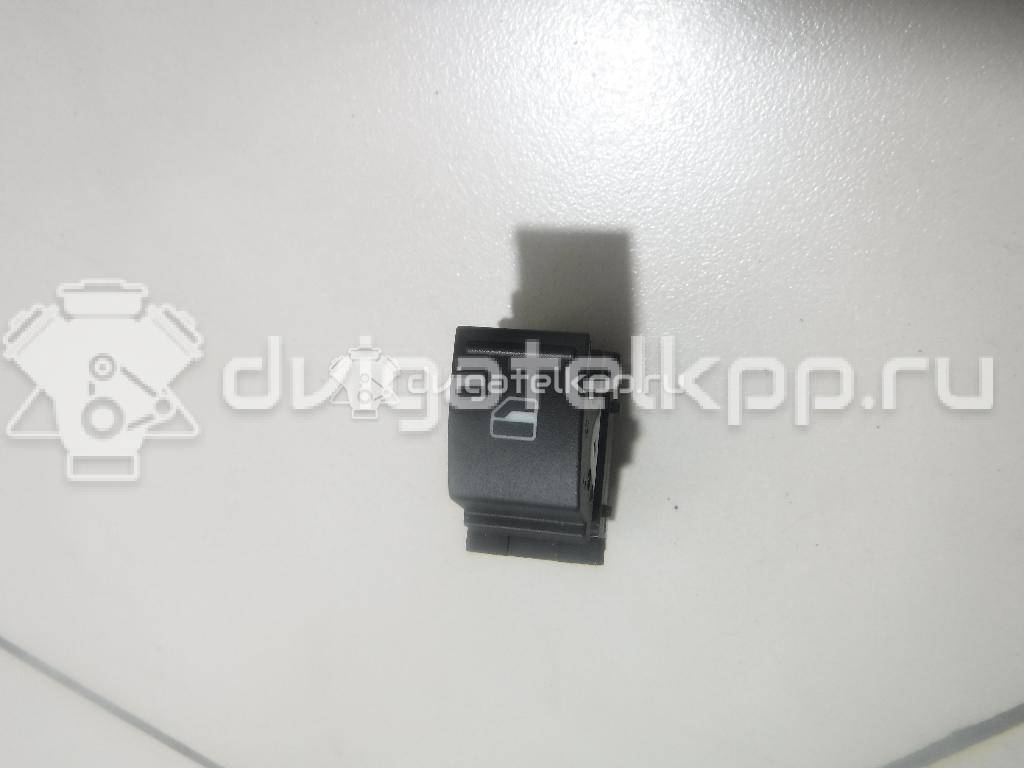 Фото Кнопка стеклоподъемника  7L6959855B для Seat Ibiza / Leon / Toledo / Alhambra / Altea {forloop.counter}}