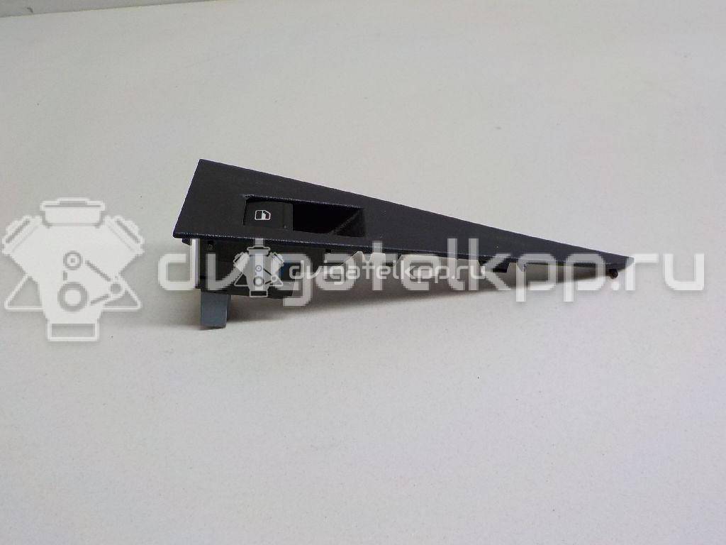 Фото Кнопка стеклоподъемника  7L6959855B для Seat Ibiza / Leon / Toledo / Alhambra / Altea {forloop.counter}}