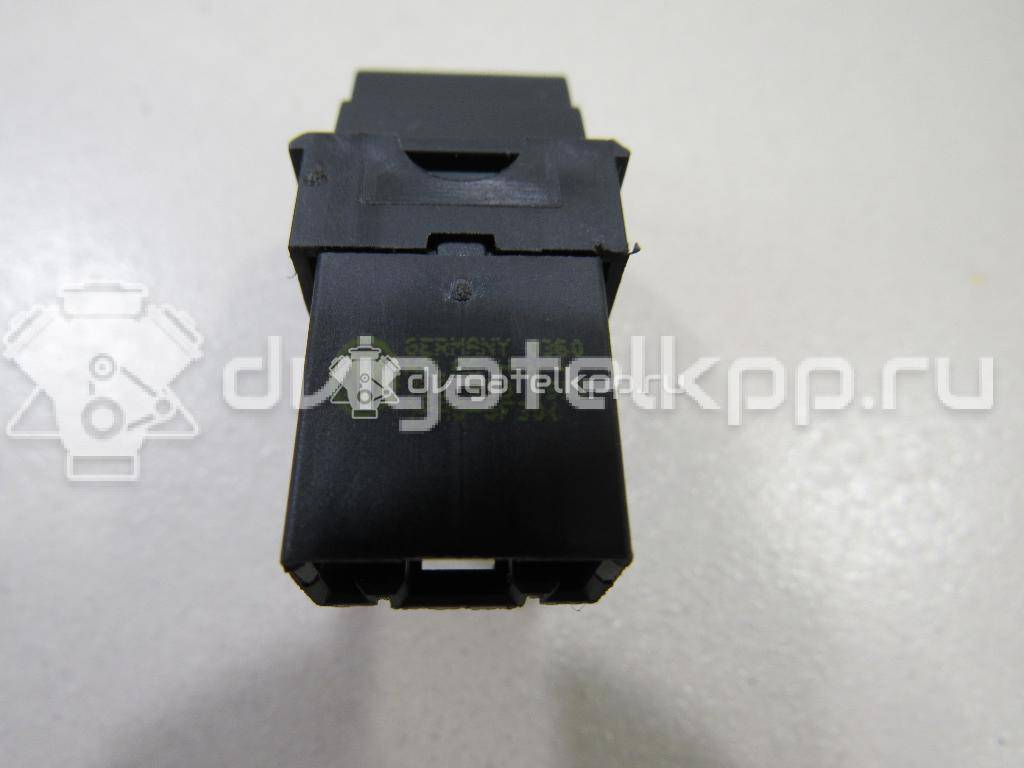 Фото Кнопка стеклоподъемника  7L6959855B для Seat Ibiza / Leon / Toledo / Alhambra / Altea {forloop.counter}}