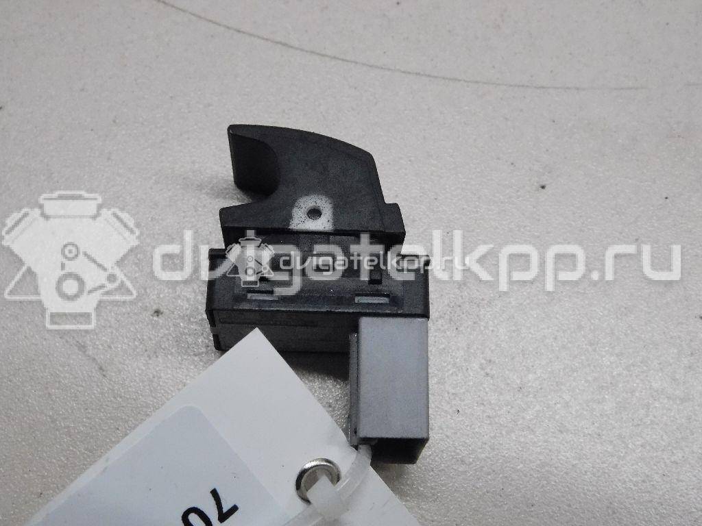 Фото Кнопка стеклоподъемника  1F0959855 для Seat Ibiza / Leon / Toledo / Alhambra / Altea {forloop.counter}}