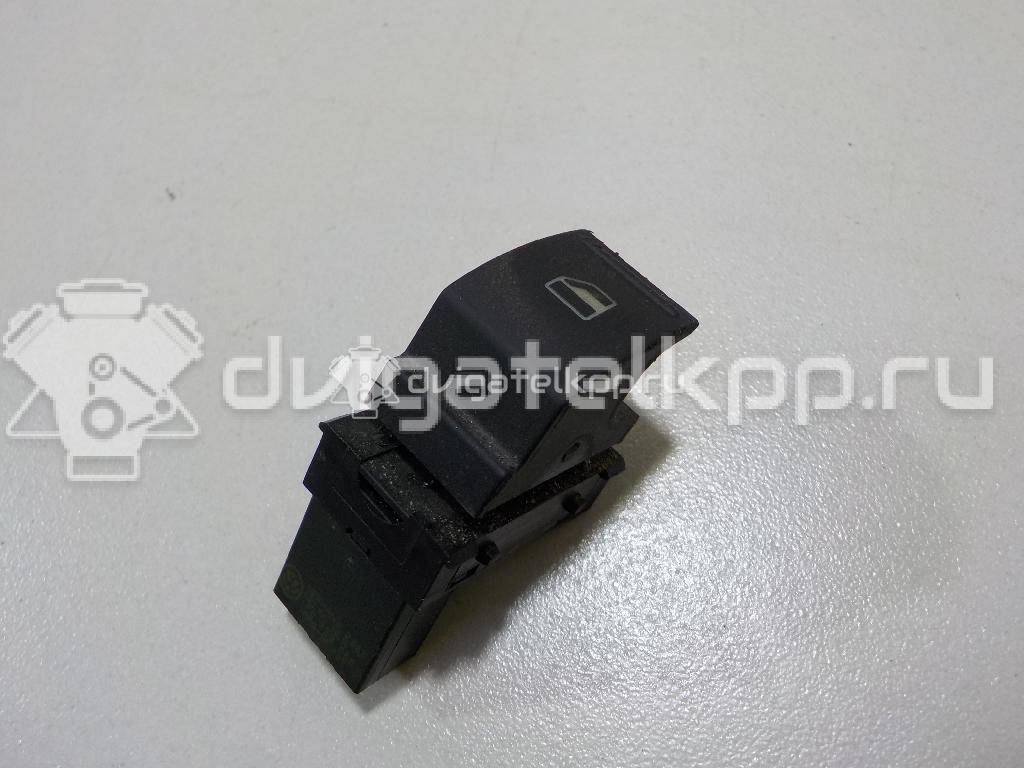 Фото Кнопка стеклоподъемника  1F0959855 для Seat Ibiza / Leon / Toledo / Alhambra / Altea {forloop.counter}}