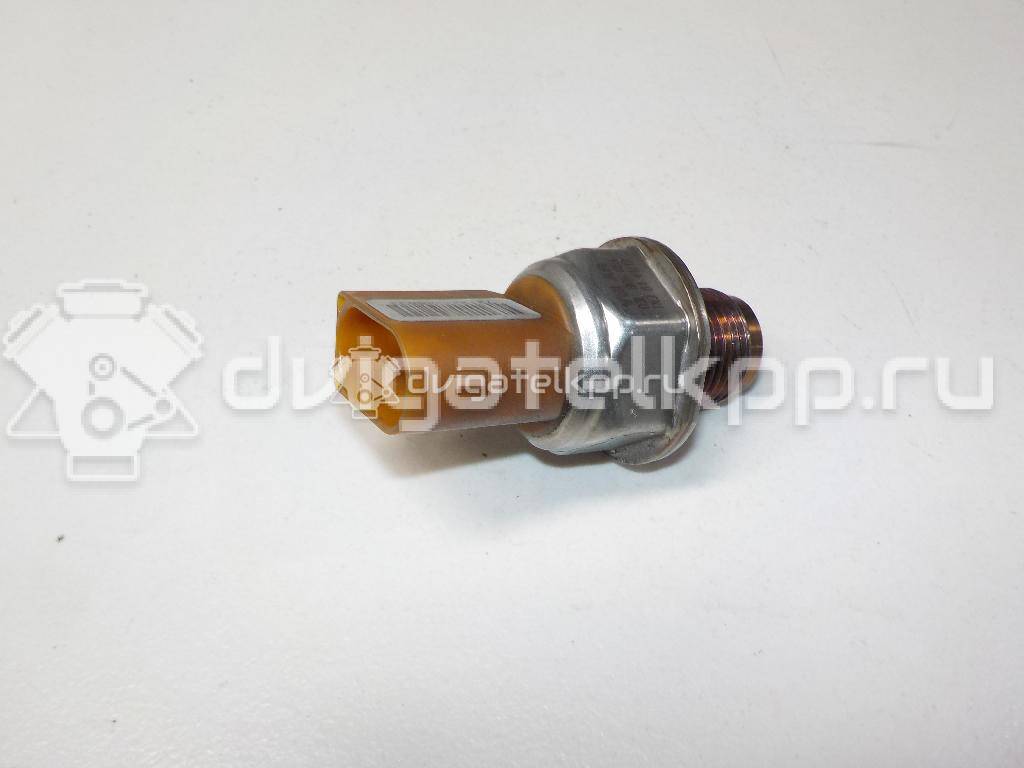 Фото Датчик давления топлива  03L906054A для Seat Ibiza / Leon / Toledo / Alhambra / Altea {forloop.counter}}