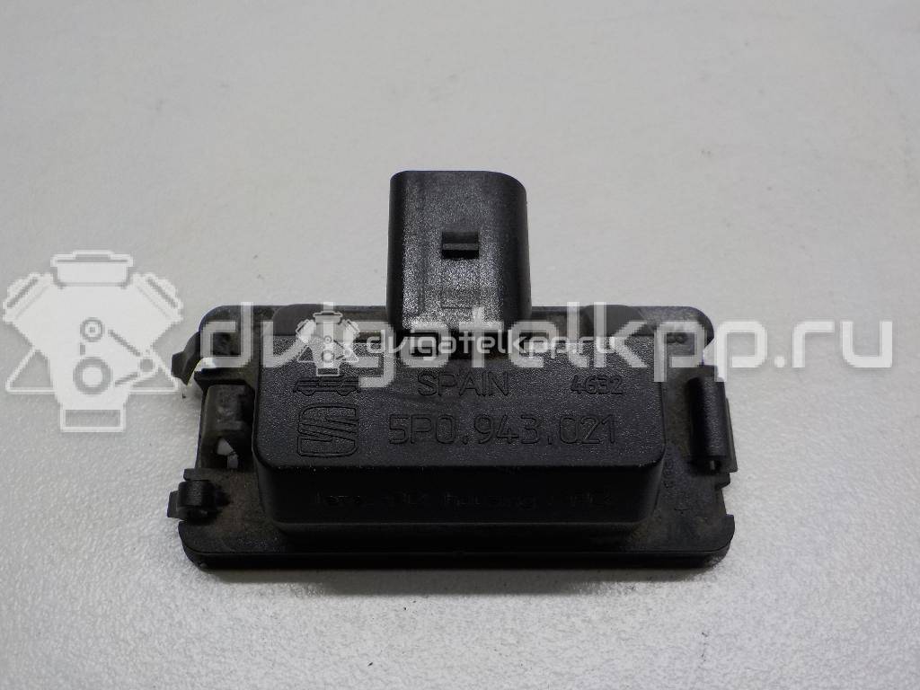 Фото Фонарь подсветки номера  5P0943021 для Seat Ibiza / Cordoba / Leon / Toledo / Altea {forloop.counter}}