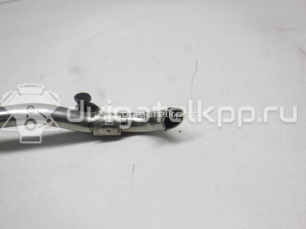 Фото Трубка масляная для двигателя 224DT для Land Rover Freelander / Range Rover / Discovery 150-190 л.с 16V 2.2 л Дизельное топливо LR001250 {forloop.counter}}