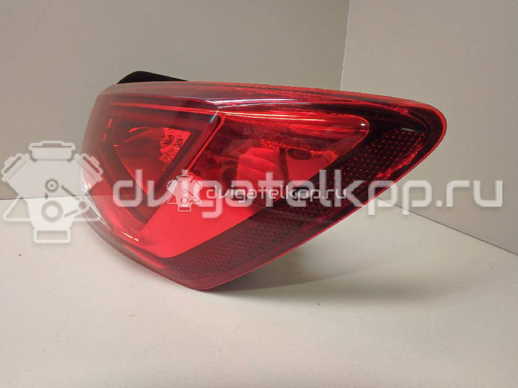 Фото Фонарь задний наружный правый  5F0945208E для Seat Leon {forloop.counter}}