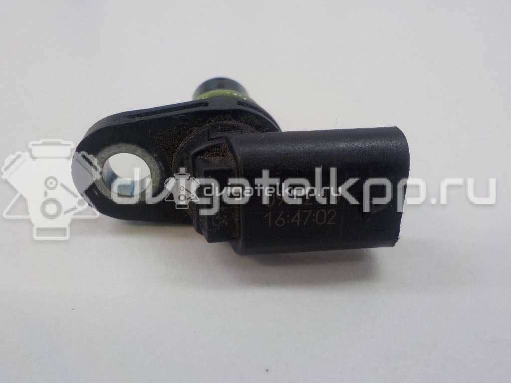 Фото Датчик положения распредвала  04C907601 для Seat Ibiza / Leon / Toledo / Alhambra / Arona Kj7 {forloop.counter}}