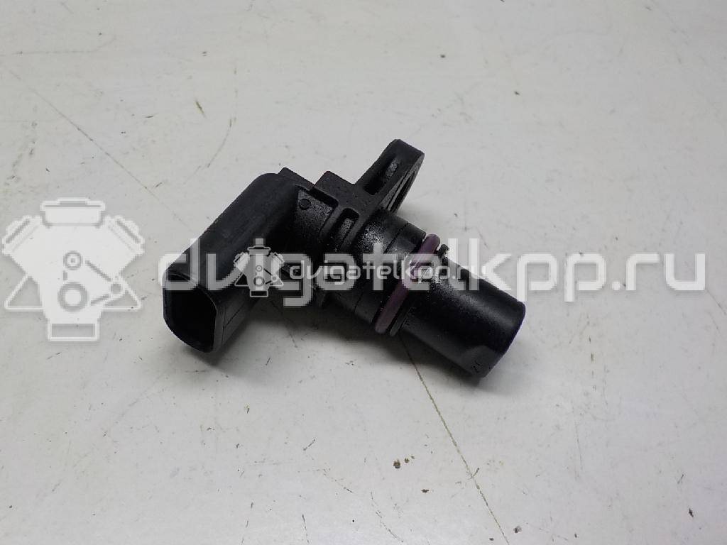 Фото Датчик положения распредвала  04C907601 для Seat Ibiza / Leon / Toledo / Alhambra / Arona Kj7 {forloop.counter}}