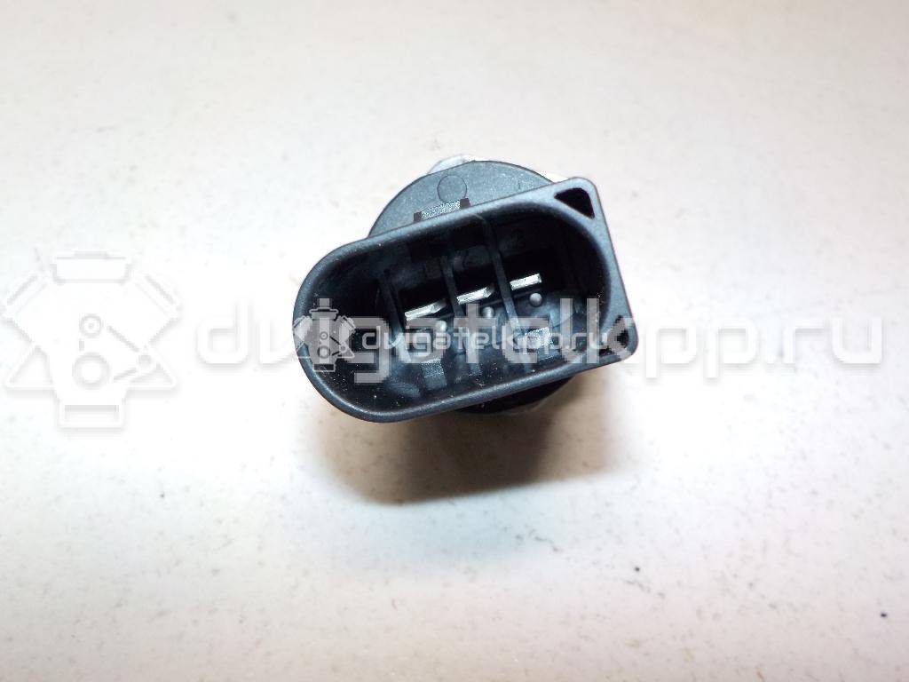 Фото Датчик давления топлива  06J906051F для Seat Ibiza / Leon / Toledo / Alhambra / Ateca Kh7 {forloop.counter}}