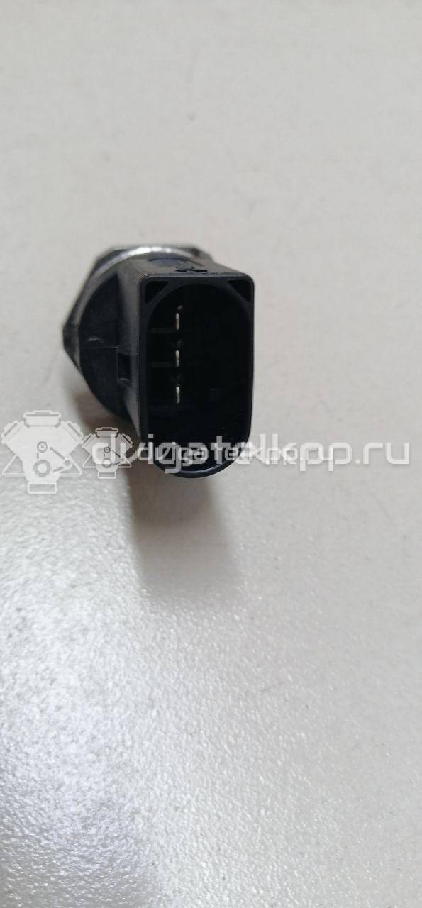 Фото Датчик давления топлива  06J906051F для Seat Ibiza / Leon / Toledo / Alhambra / Ateca Kh7 {forloop.counter}}