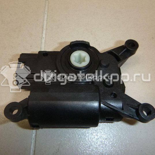 Фото Моторчик заслонки отопителя  5Q0907511L для Seat Leon / Alhambra / Altea / Ateca Kh7