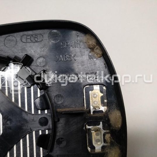 Фото Стекло зеркала электрического правого  6J0857522D для Seat Ibiza / Leon / Exeo