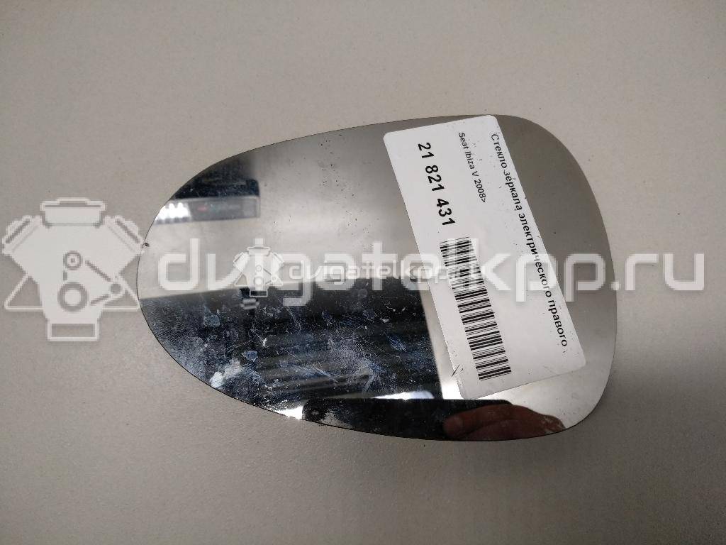 Фото Стекло зеркала электрического правого  6J0857522D для Seat Ibiza / Leon / Exeo {forloop.counter}}