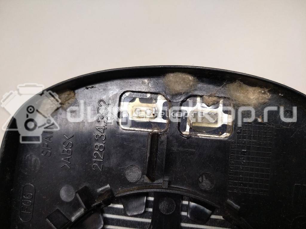 Фото Стекло зеркала электрического правого  6J0857522D для Seat Ibiza / Leon / Exeo {forloop.counter}}