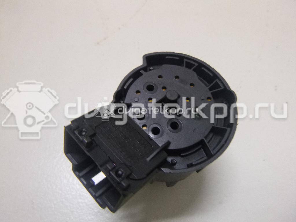 Фото Группа контактная замка зажигания  6R0905865 для Seat Ibiza / Mii Kf1 {forloop.counter}}