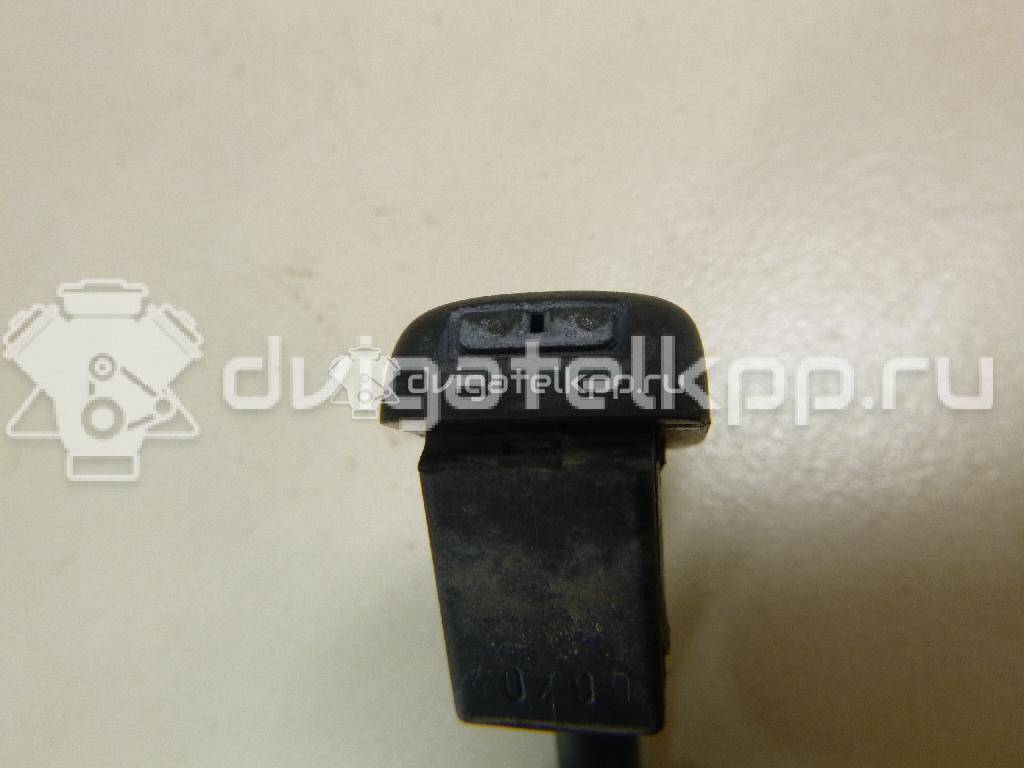 Фото Форсунка омывателя лобового стекла  3B0955985 для Skoda Fabia / Octavia {forloop.counter}}