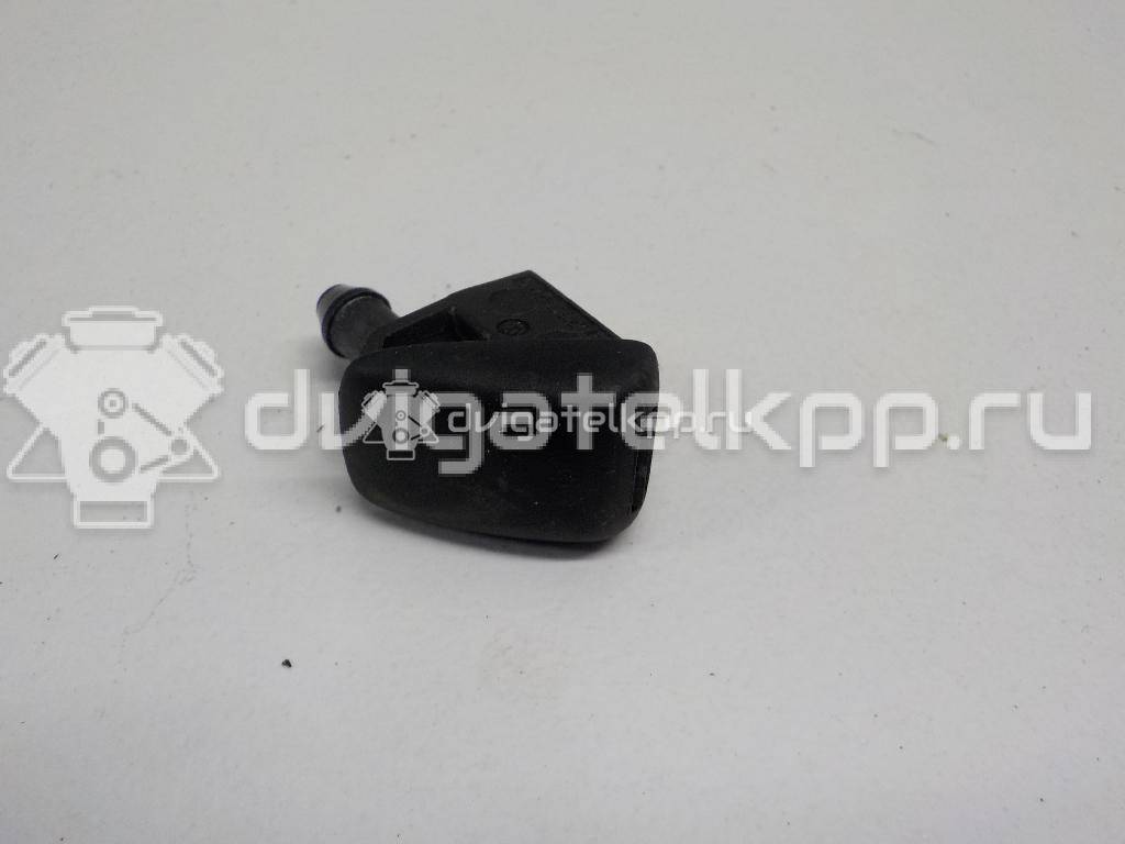 Фото Форсунка омывателя лобового стекла  3B0955985 для Skoda Fabia / Octavia {forloop.counter}}