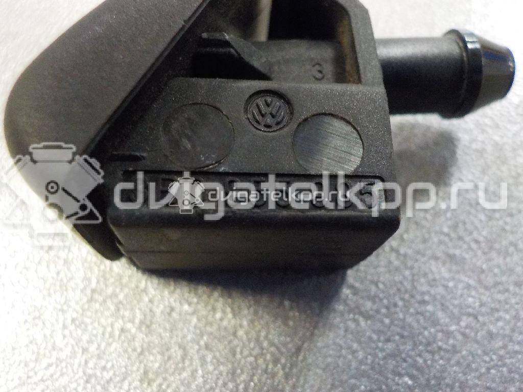 Фото Форсунка омывателя лобового стекла  3B0955985 для Skoda Fabia / Octavia {forloop.counter}}