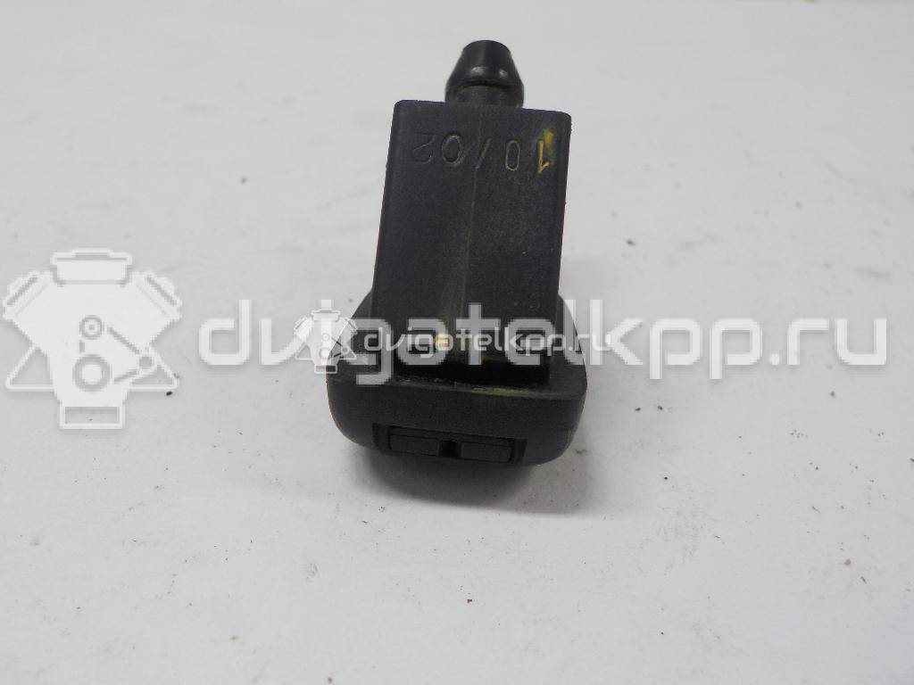 Фото Форсунка омывателя лобового стекла  3B0955985 для Skoda Fabia / Octavia {forloop.counter}}