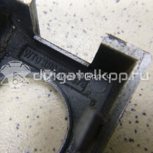 Фото Накладка вставки замка двери  3B0837879A для skoda Fabia