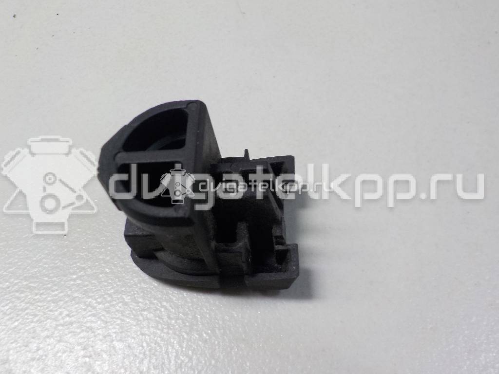 Фото Накладка вставки замка двери  6Y0839167 для Skoda Roomster 5J / Octaviaii 1Z3 / Fabia / Octavia / Superb {forloop.counter}}