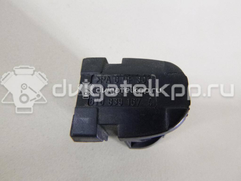 Фото Накладка вставки замка двери  6Y0839167 для Skoda Roomster 5J / Octaviaii 1Z3 / Fabia / Octavia / Superb {forloop.counter}}