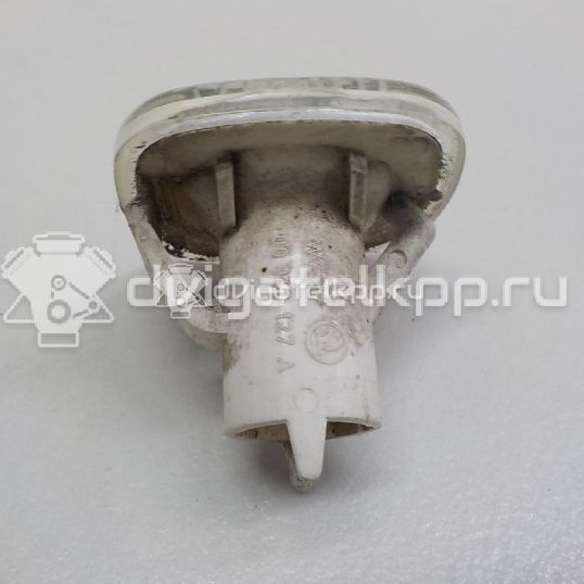 Фото Повторитель на крыло белый  1U0949127A для Skoda Roomster 5J / Octaviaii 1Z3 / Fabia / Octavia / Superb