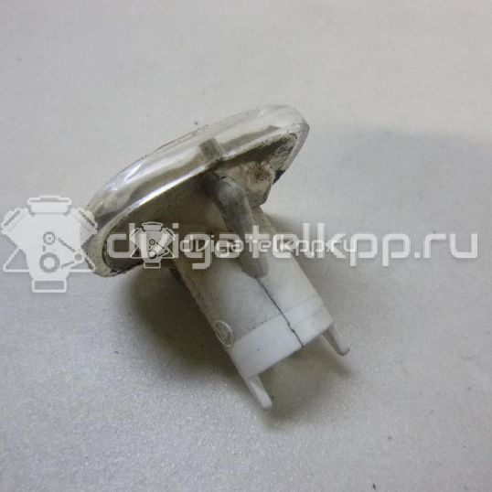 Фото Повторитель на крыло белый  1U0949127A для Skoda Roomster 5J / Octaviaii 1Z3 / Fabia / Octavia / Superb