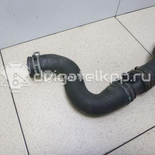 Фото Патрубок радиатора  6Q0122101CD для Skoda Fabia