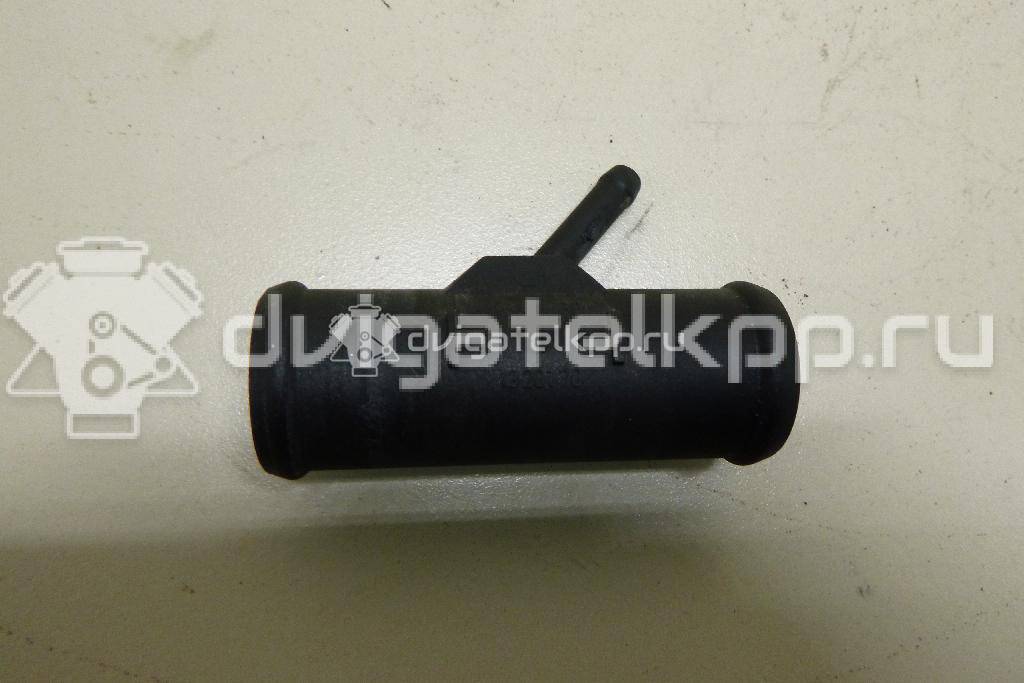 Фото Фланец двигателя системы охлаждения  1C0121438A для Skoda Roomster 5J / Fabia {forloop.counter}}