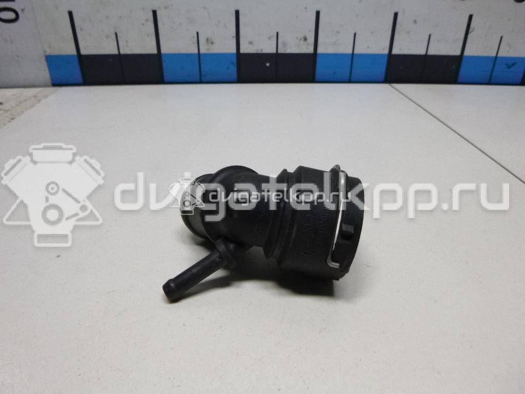 Фото Фланец  6Q0122291E для Skoda Roomster 5J / Octaviaii 1Z3 / Yeti 5L / Fabia / Octavia {forloop.counter}}