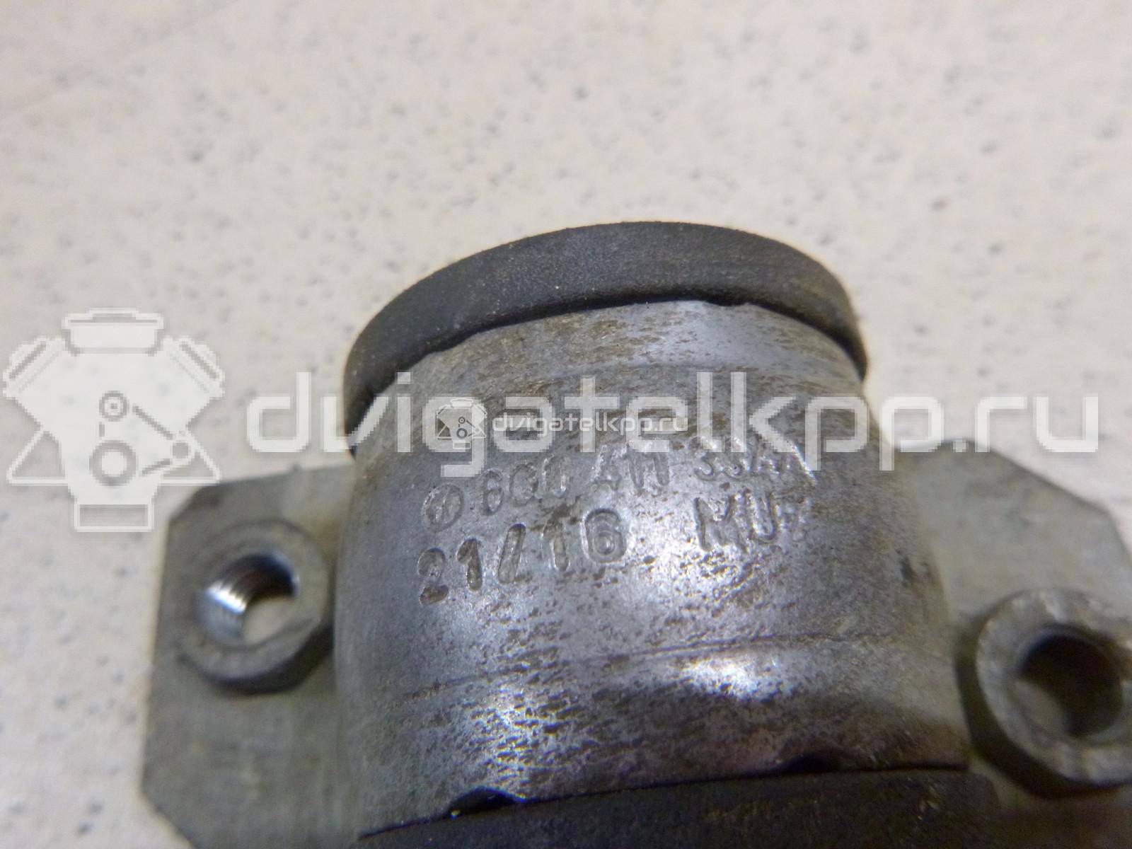 Фото Кронштейн крепления переднего стабилизатора  6q0411334a для Skoda Roomster 5J / Octaviaii 1Z3 / Citigo / Fabia / Octavia {forloop.counter}}