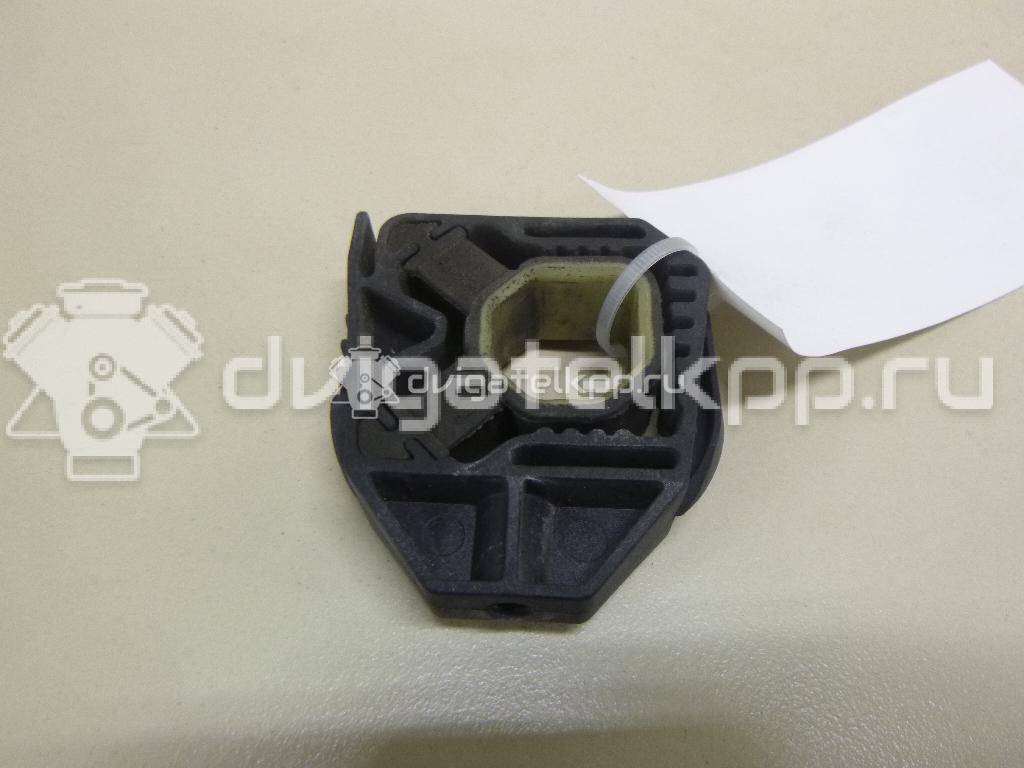 Фото Кронштейн радиатора  1K0121367D для Skoda Roomster 5J / Yeti 5L / Fabia / Superb / Rapid {forloop.counter}}