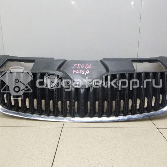 Фото Решетка радиатора  5J0853668A для Skoda Roomster 5J / Fabia