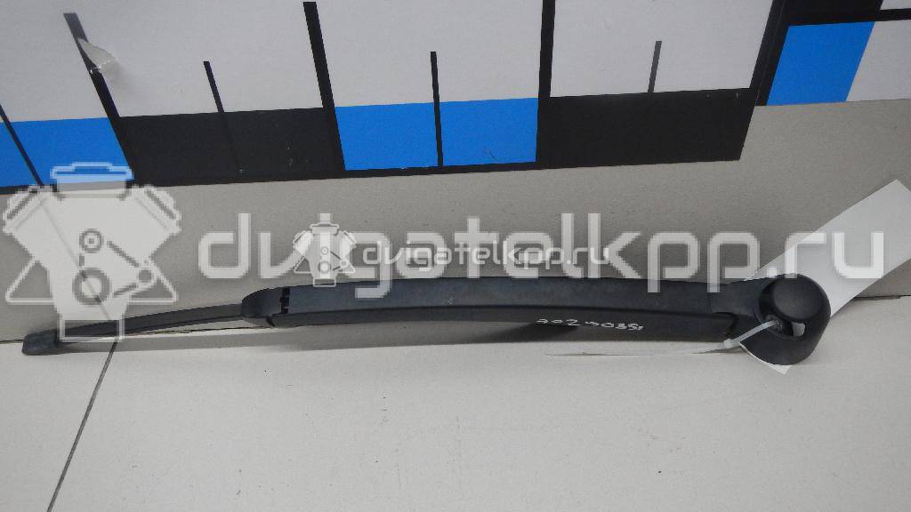 Фото Поводок стеклоочистителя заднего  1T0955707C для Skoda Roomster 5J / Fabia {forloop.counter}}