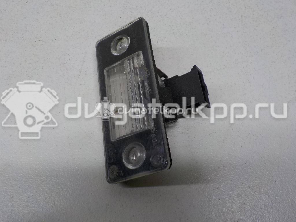 Фото Фонарь подсветки номера  6Y0943021E для Skoda Fabia / Yeti 5L {forloop.counter}}