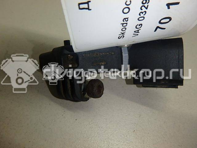 Фото Датчик положения коленвала  032906433 для Skoda Roomster 5J / Octaviaii 1Z3 / Yeti 5L / Fabia / Octavia {forloop.counter}}