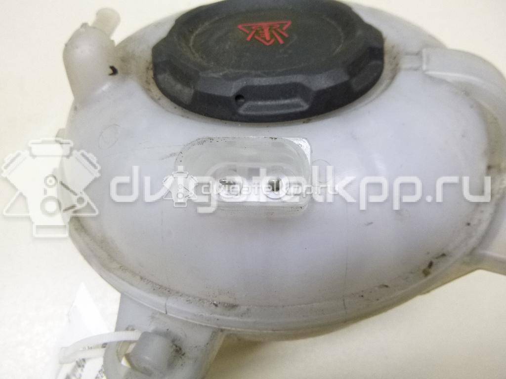 Фото Бачок расширительный  5Q0121407G для Skoda Fabia / Octavia / Superb / Yeti 5L {forloop.counter}}